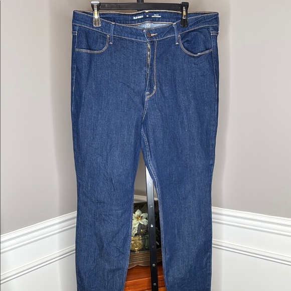 Old Navy High-Rise Wow Straight Jeans Size 16 - Picture 1 of 5